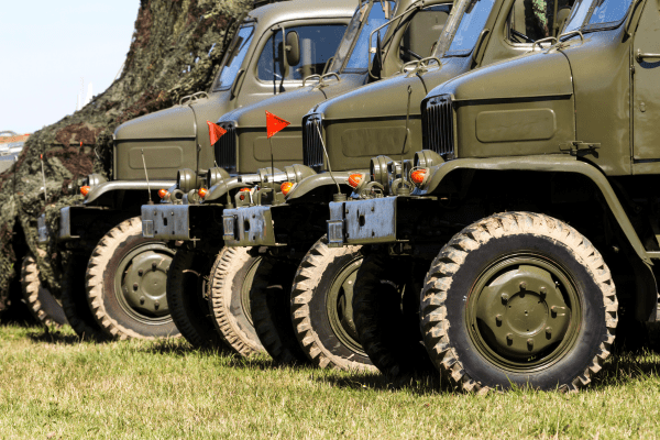 Peinture camouflage pour équipements militaires